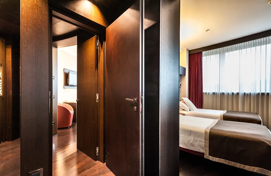 Crowne Plaza Milan City By Ihg-1